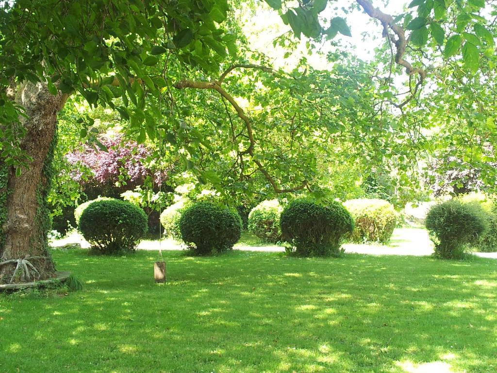 Вілла L'Orangerie Du Grand Jardin Conde-sur-Seulles Екстер'єр фото